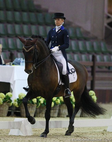 Maria Caetano and Fenix de Tineo (by Rubi AR)