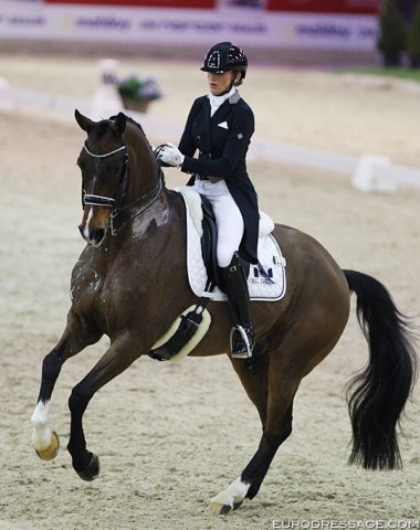 Marlies van Baalen is back in the arena with Ben Johnson after fracturing her sacrum in a riding accident. They went on to win the Kur to Music