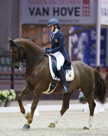 Marieke van Nespen and Giorgio Armani (by Goethe)