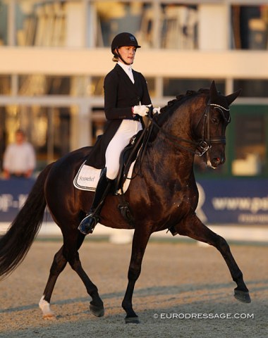 Former Dutch Under 25 team rider Denise Nekeman now in the senior division with Boston (by Johnson x Quattro B).