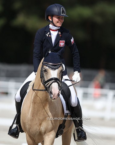 Polish Ewa Golubinska on Leuns Veld's Winston (by Bodo)