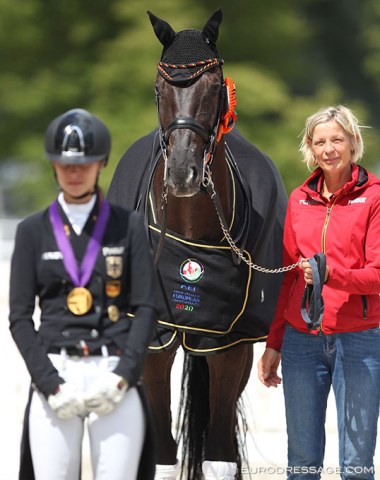 Proud mummy Lindner watching her daughter on the gold medal step of the podium