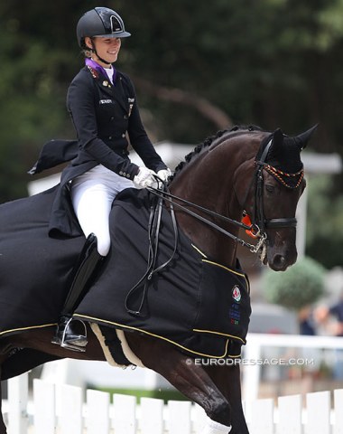 Lindner and Sunfire in the lap of honour