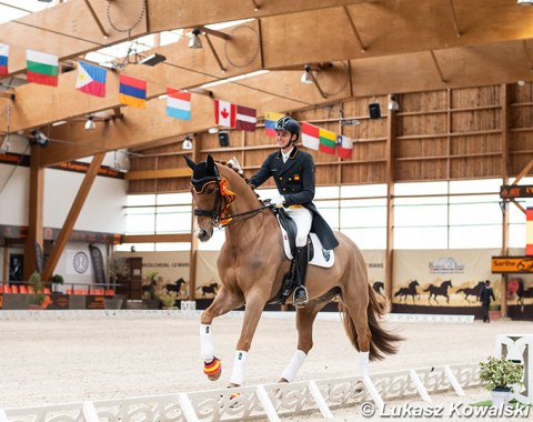 Spanish lap of honour: Diego Martinez del Moral on For Olimpic Games (by First Dance)