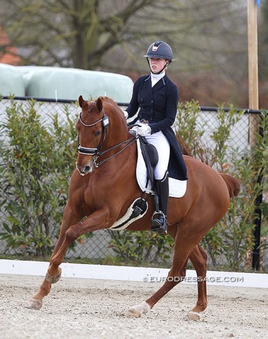 Linde Hofs on Cerano Caramel