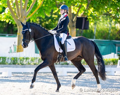 Children rider Johana Vasaryova on Firestone