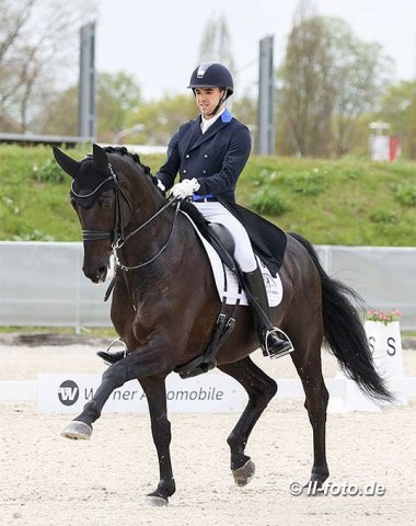 First international start as a Blue Hors team rider and first CDI since 2016: Spanish Cristian Tudela Ruiz on Blue Hors Zick Flower