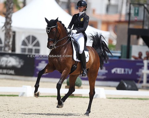 Karoline Sofie Vestergaard on Junior Hit
