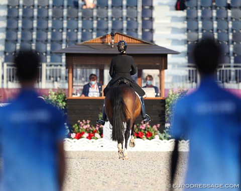 The gateboys doing their job to perfection, opening and closing the gate and walking away with rehearsed steps!