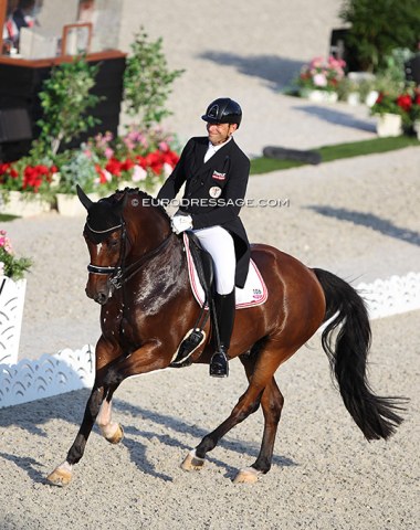 Christian Schumach smiling mid test. Te Quiero SF is another talented Totilas' offspring with a great piaffe and passage but the contact was very strong and the horse's mouth gaping