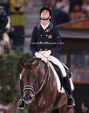 Joao Torrao looking to the sky at the end of his ride