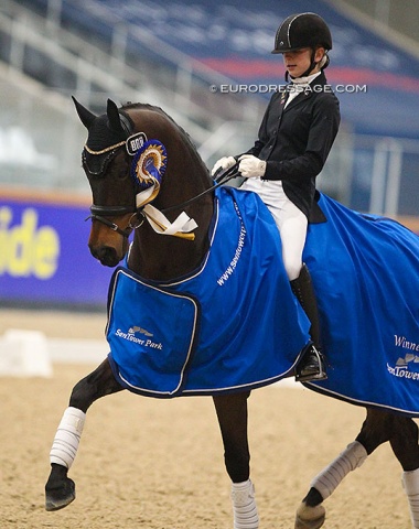 Children class winner Amber Hennes and Allegro van het Trichelhof. 