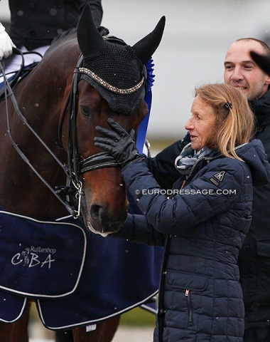 British judge Isobel Wessels pats Indini