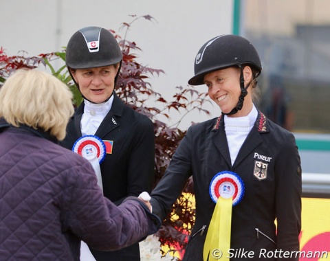 Tokyo Grade V bronze medalist Regine Mispelkamp won all three classes on Highlander Delight’s, Swiss Nicole Geiger (left) came 2nd in the individual class.