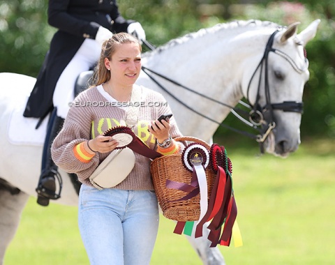 German Under 25 rider Alexa Westendarp was the ribbon girl at the Aachen Dressage Days