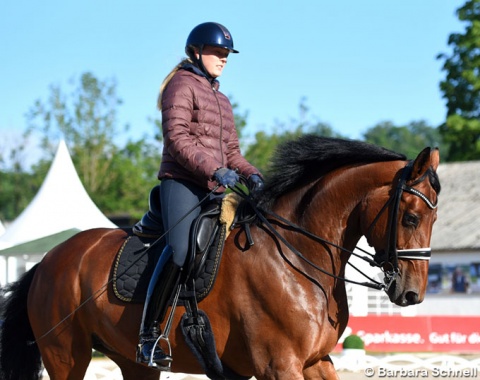 Alina Schrader training Paola