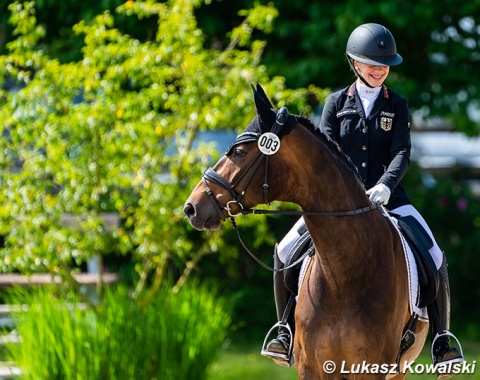 Zoe Hachmeier on Sir Piccolino