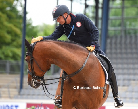 Steffen Peters pats Suppenkasper