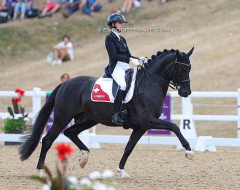 Tallulah Lynn Nater on Quando Unico