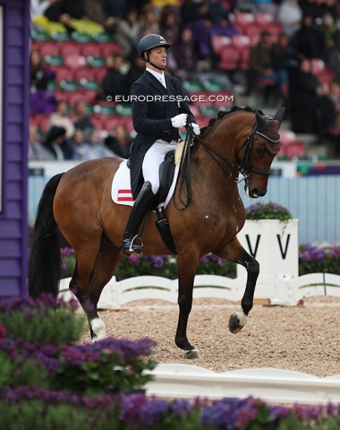 Austria's best scoring pair: Florian Bacher on Fidertraum (73.447%)