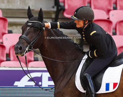 Pauline Basquin pats Sertorius de Rima Z