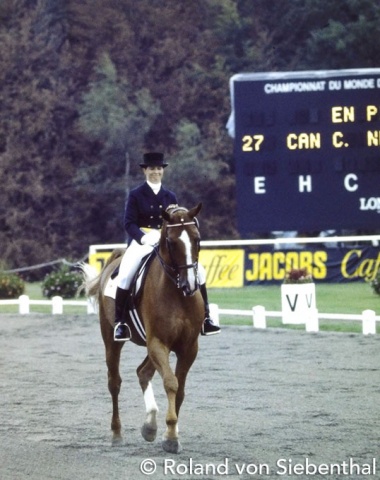 Canadian Cynthia Neale (Ishoy) didn’t made it to the Special this time. On Equus she came 32nd, but four years later she placed very highly upon her best horse ever, Dynasty.