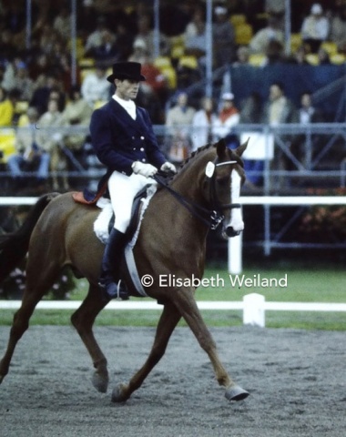 Former Dutch and now Finnish national coach Rien van der Schaft and Juroen. The horse belonged to his trainer Frederica Benedictus who herself had respresented The Netherlands on different occasions.