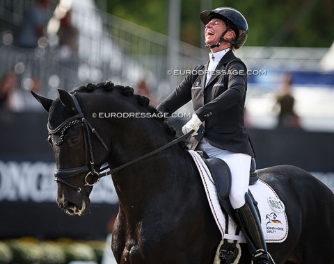 A third World Champion's title for Eva Möller, her first on Global Player after having won two with PSI auction horse Sa Coeur a decade ago
