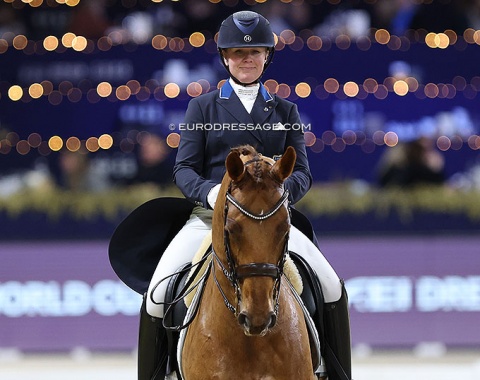 Emma Kanerva and Green Air. The 11-year old Gribaldi x Florestan gelding is not the flashiest mover, but he shows a good contact in the bridle and very correct way of being trained. 