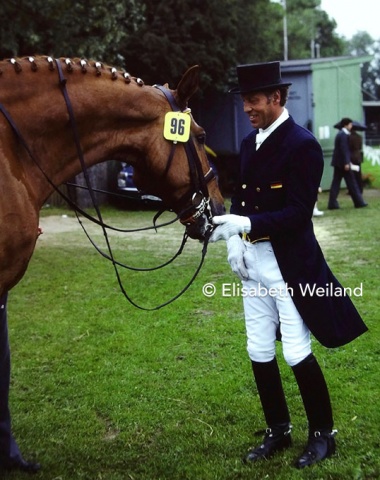 Woyzeck getting his well deserved treat after his ride from Harry Boldt.