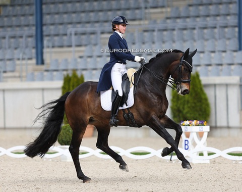 Romy Bemelmans on Haisai (by Apache x Ferro)