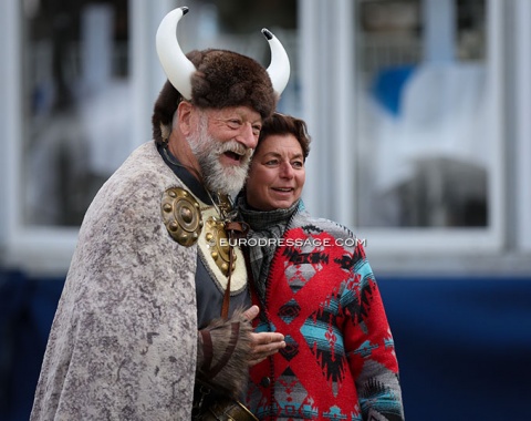 Ringmaster (and show clown) Pedro Cebulka with German team trainer Monica Theodorescu