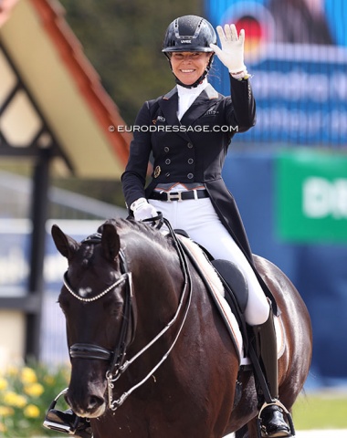 Austrian born German Sandra Nuxoll on Bonheur de la Vie (by Bordeaux x Tuschinski). A former louisdor Cup winner, Bonheur lost points in the trot half passes. The extended walk and canter were very nice