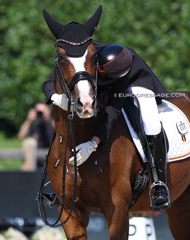 After Claudia Fassaert and Donnerfee wrote history for Belgium to be the first ever Belgian combination to make it into a freestyle final in 2013, Larissa Pauluis and Flambeau follow in Fassaert's foortsteps. They were 16th with 78.000%