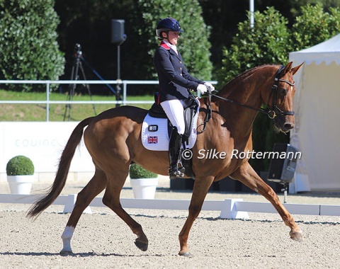 One of the surprises of Riesenbeck: British team newcomers Charlotte Cundall and the leggy FJ Veyron broke into the phalanx of Europe’s best and placed 5th.