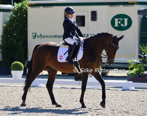 Polish Magdalena Cycak and her 15-year-old Polish bred mare Sybilla (by Schretstakens Quamiro x Sherlock Holmes).