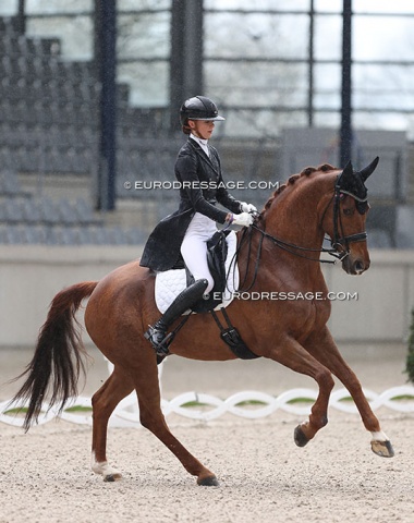 Liezel Everars on Vigo Gold NA (by Vitalis x Jazz)