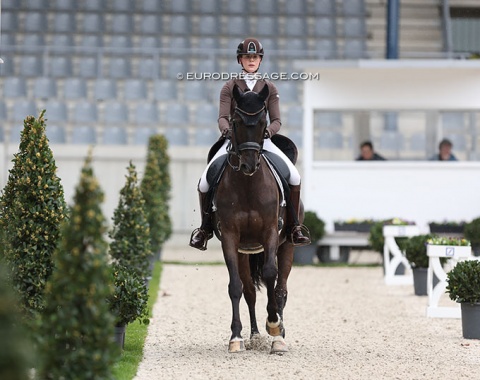 Ayko Mommaerts on Janarco (by Jazz x Danny Wilde)