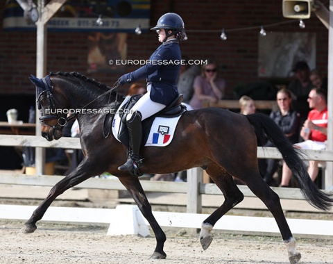 French Charlotte Pons on Vinkenhove Xander