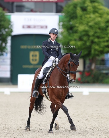 Ville Vaurio on Dante NL