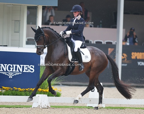 Beatrice Boucher on On Fire