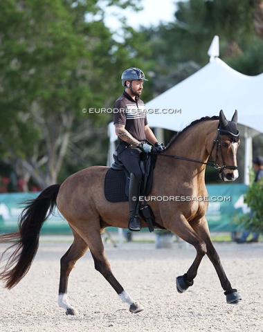 Kamden Perno on Eliane Cordia's Deparon