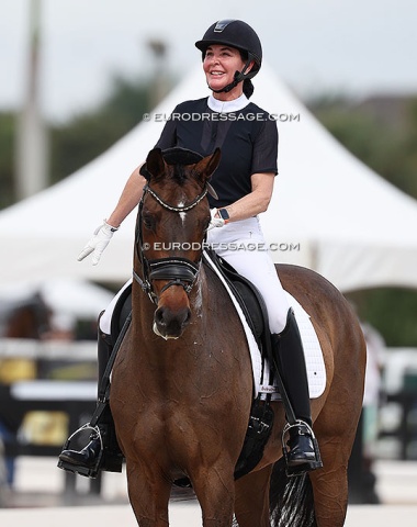 Denise Steele on Donja KWG