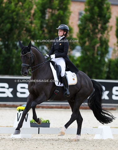 Belgium's Angelina Hermans on Darco von Nymphenburg (by Danone x Weltruhm)