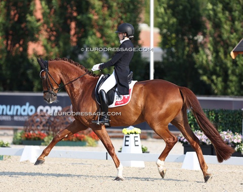 Switzerland's Mia Walser on Jetset FRH (by Johnson x Beltoni)