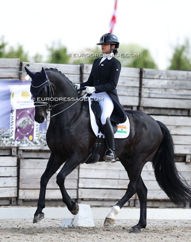 Indian Divyakriti Singh on Improve (by Apache x Ferro). She trains with Coby van Baalen