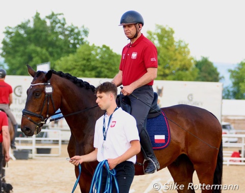 The Polish are regular visitors to the Maimarkt CPEDI show. Mariusz Wosczek certainly had the horse with the longest name: Zachwyt - Nad Wigrami.