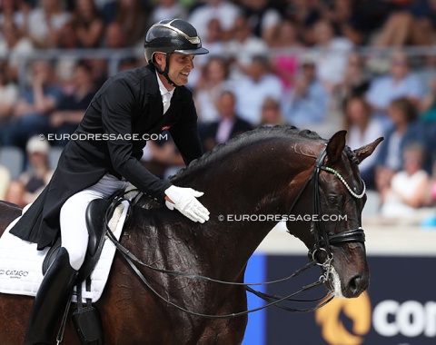 Andreas Helgstrand pats Jovian