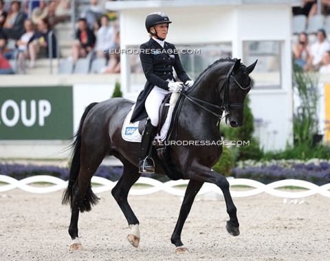 Ingrid Klimke on Diafys (by DeLorean x D-Day), bred in Sweden by Lena Nystrom. 