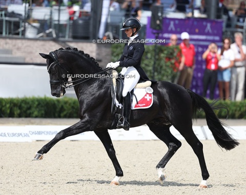 Naughty Dettori gave Swiss team rider Charlotte "Tiggy" Lenherr a difficult ride today